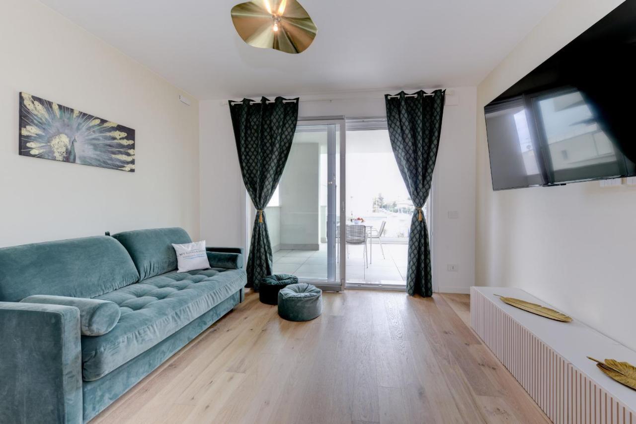 Opalia Residence - Garda Lake Lifestyle Apartment เปสเคียรา เดล การ์ดา ภายนอก รูปภาพ