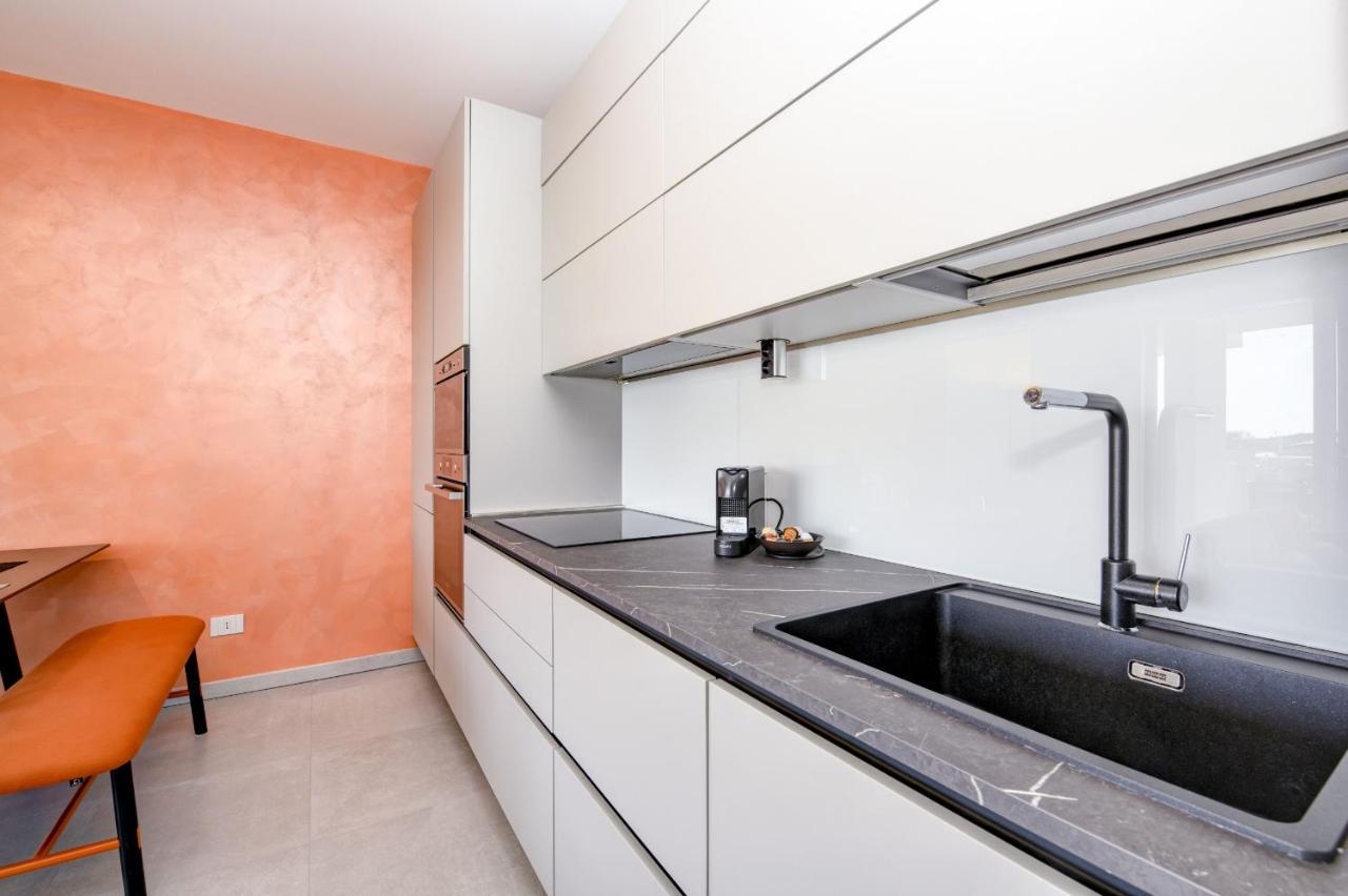 Opalia Residence - Garda Lake Lifestyle Apartment เปสเคียรา เดล การ์ดา ภายนอก รูปภาพ