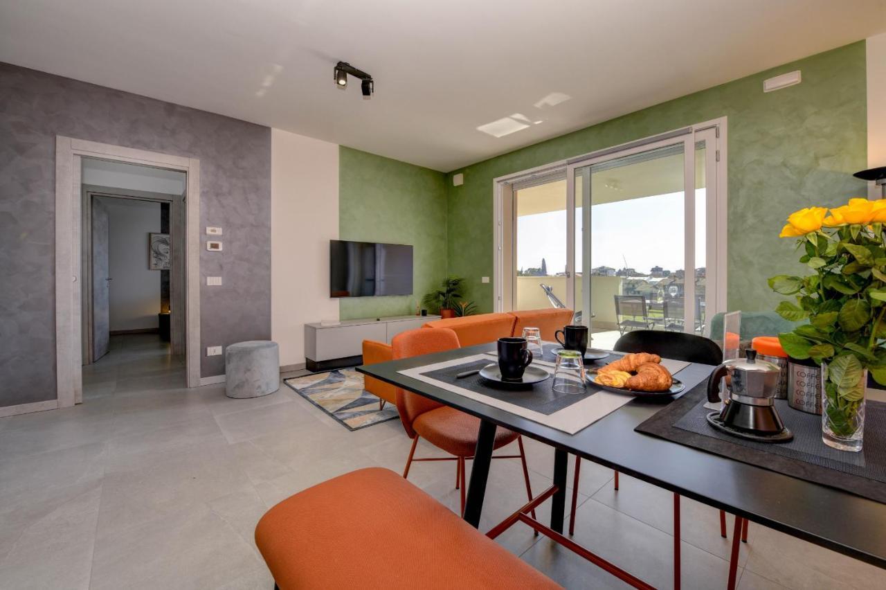 Opalia Residence - Garda Lake Lifestyle Apartment เปสเคียรา เดล การ์ดา ภายนอก รูปภาพ