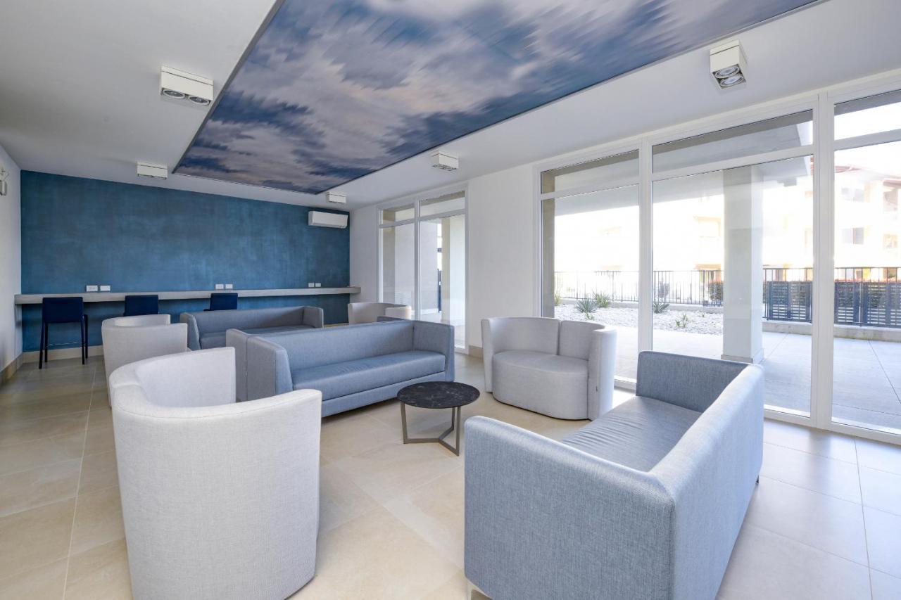 Opalia Residence - Garda Lake Lifestyle Apartment เปสเคียรา เดล การ์ดา ภายนอก รูปภาพ
