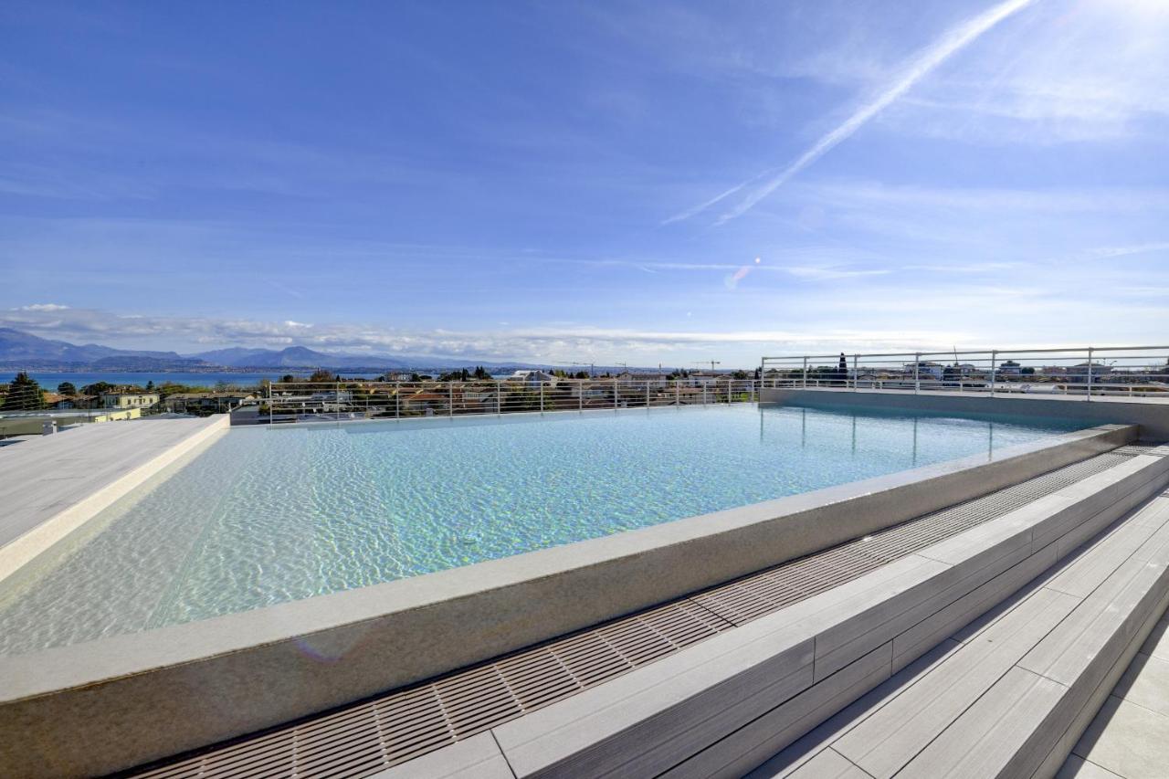 Opalia Residence - Garda Lake Lifestyle Apartment เปสเคียรา เดล การ์ดา ภายนอก รูปภาพ